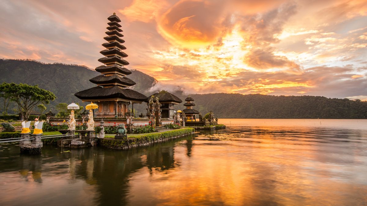 Bedugul Temple