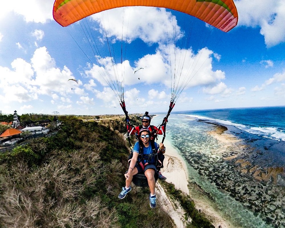 Paragliding